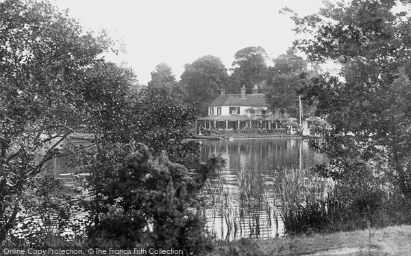Photo of Frensham, Pond Hotel 1914