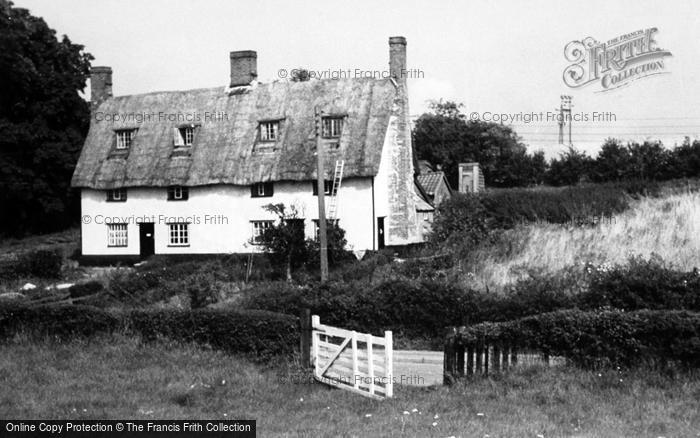 Photo of Fressingfield, The Bridge Cottages c.1955