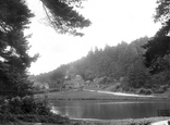 1907, Friday Street