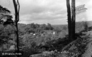 Broadmoor 1957, Friday Street