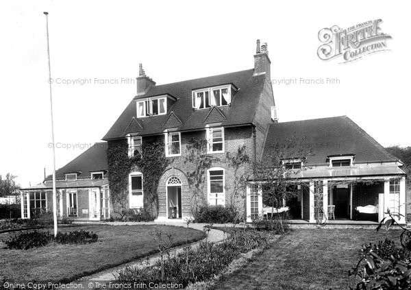 Photo of Frimley, Cottage Hospital 1925