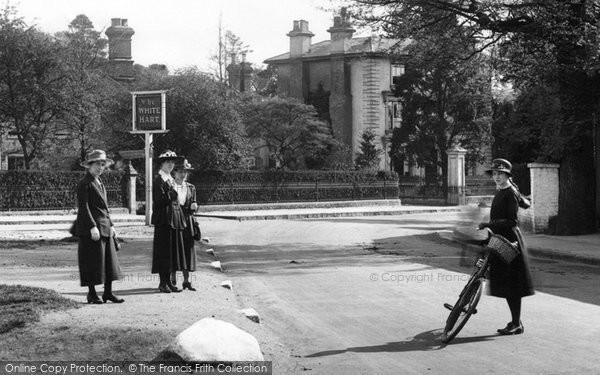 Photo of Frimley, Ladies In The High Street 1921