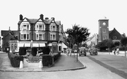 Frinton-on-Sea, Connaught Avenue And Free Church c.1955, Frinton-on-Sea
