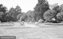 Frinton-on-Sea, Crescent Gardens c.1950, Frinton-on-Sea