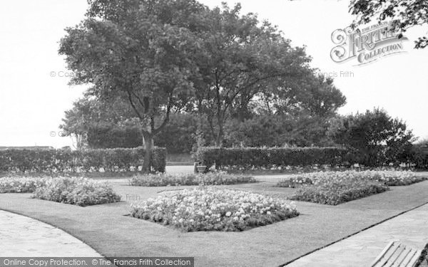 Photo of Frinton On Sea, Jubilee Gardens c.1955