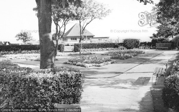 Photo of Frinton On Sea, Jubilee Gardens c.1960