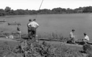 Lake c.1960, Fritton