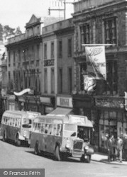 Buses At Market Place 1952, Frome
