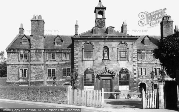 Photo of Frome, The Blue House, Women's Almshouses 1949