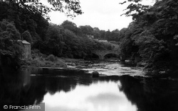 Bridge And River Dee c.1955, Froncysyllte