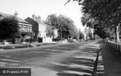 Main Street c.1960, Fulford