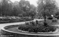 Bishops Park c.1955, Fulham
