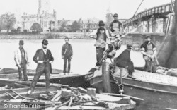 Boatmen On The River c.1885, Fulham