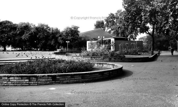 Photo of Fulham, Open Air Theatre, Bishops Park c.1960