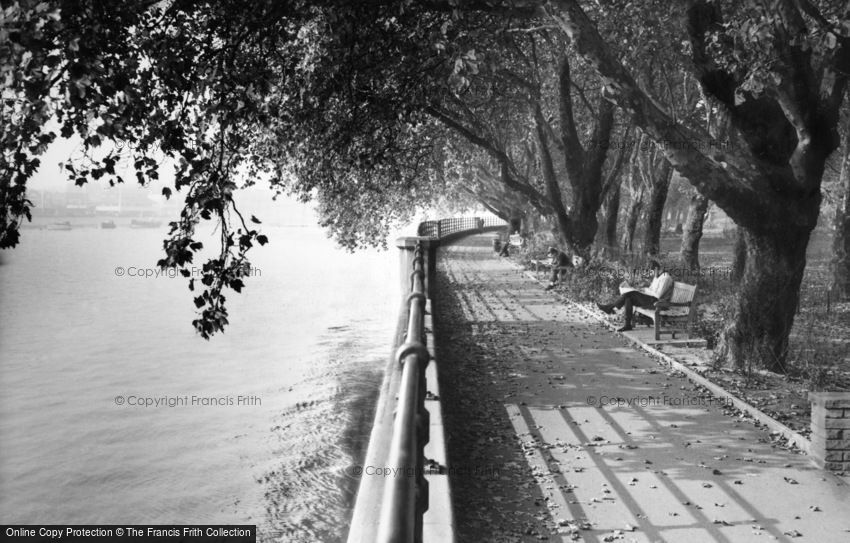 Fulham, Riverside c1960