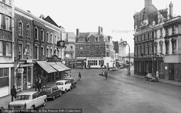 Photo of Fulham, the Broadway c1965