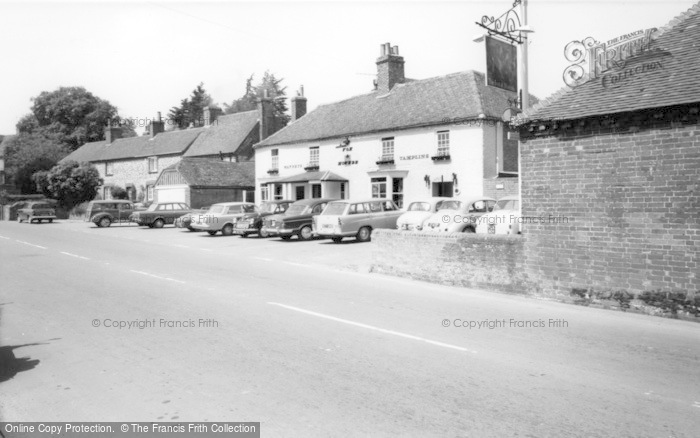 Photo of Funtington, Fox And Hounds 1965