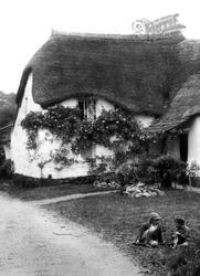 Pretty Cottage 1927, Galmpton
