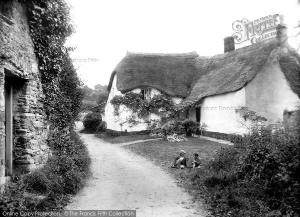 Photo of Galmpton, Village 1927