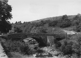 Pont Dolgyfeilan c.1955, Ganllwyd