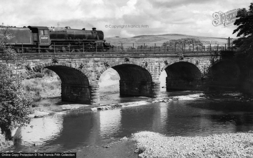 Garstang, Six Arches, Engine 44737 c1960