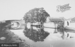 The Canal c.1965, Garstang