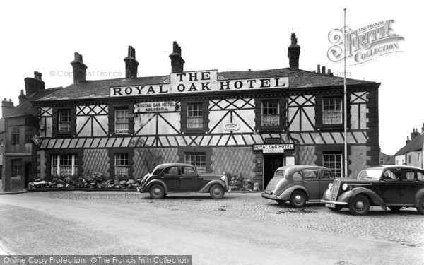 Photo of Garstang, The Royal Oak Hotel c.1950