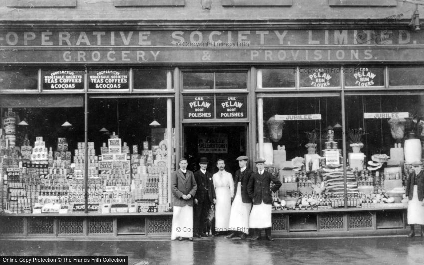 Gateshead, Grocery Store, Wrekenton 1911