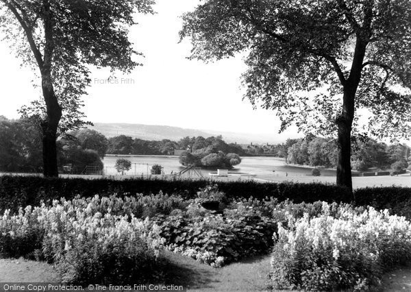 Photo of Gateshead, The Lake, Saltwell Park c.1955