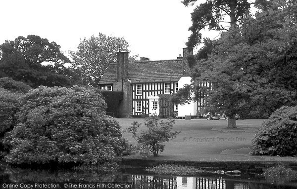 Photo of Gawsworth, The Old Hall 2003