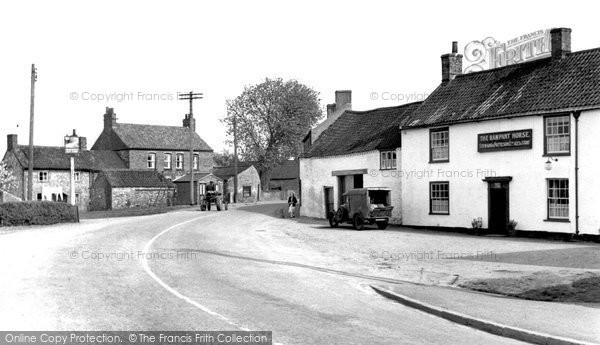 Photo of Gayton, The Inn c.1955