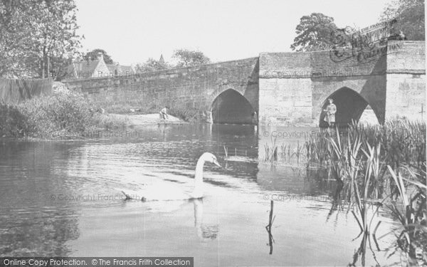 Photo of Geddington, The Bridge c.1955