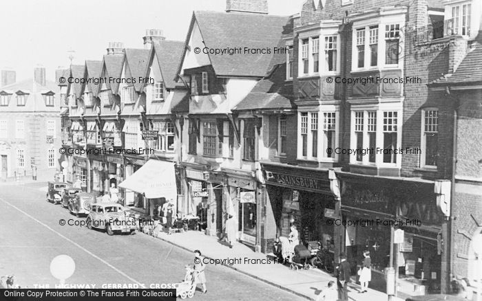 Photo of Gerrards Cross, The Highway c.1950