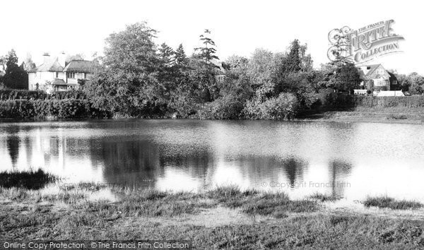 Photo of Gerrards Cross, The Pond c.1960