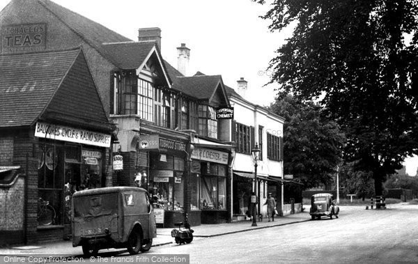 Photo of Gidea Park, Balgores Lane c.1950