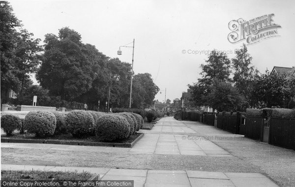 Photo of Gidea Park, The Park c.1950