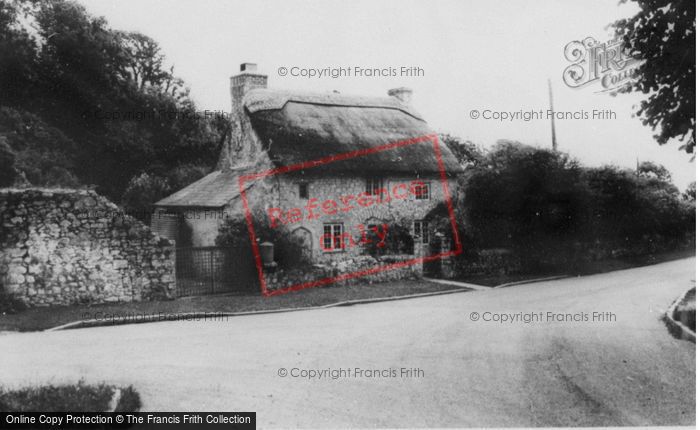 Photo of Gileston, Thatched Cottage c.1960