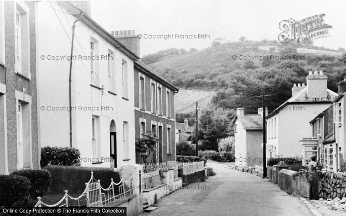 Photo of Gilfachrheda, The Village c.1960