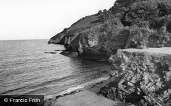 The Cliffs c.1960, Gillan