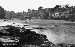 The Cove c.1955, Gillan