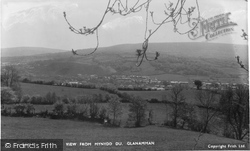 View From Mynydd Du 1956, Glanaman
