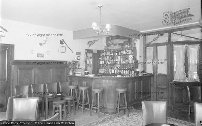 Photo of Glasbury On Wye, Maesllwch Arms Hotel, The Lounge Bar 1960