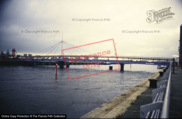 Photo of Glasgow, Bell's Bridge 1988