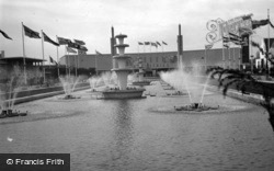 Fountains At The Empire Exhibition 1938, Glasgow