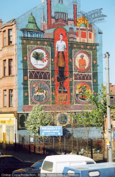 Photo of Glasgow, Mural In Possilpark 2005