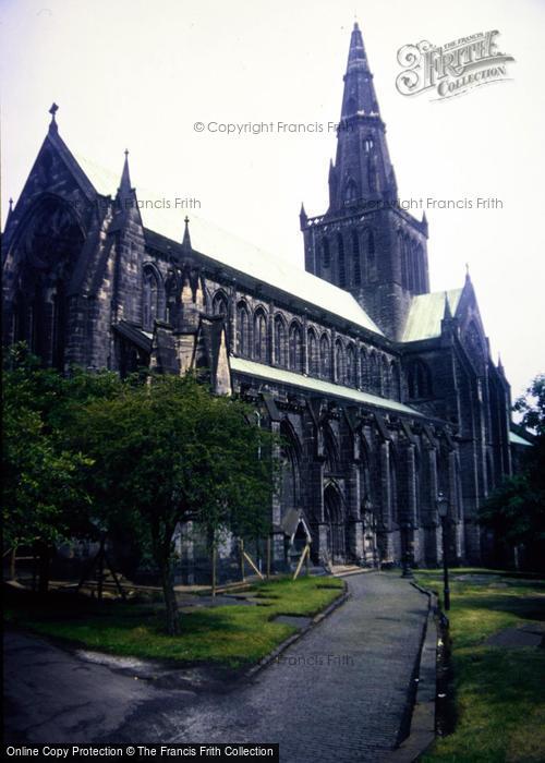 Photo of Glasgow, The Cathedral 1988