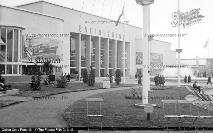 Photo of Glasgow, The Empire Exhibition, Engineering Hall 1938