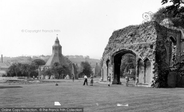 Photo of Glastonbury, Abbey, St Mary's Chapel c.1960