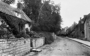 Bove Town 1909, Glastonbury