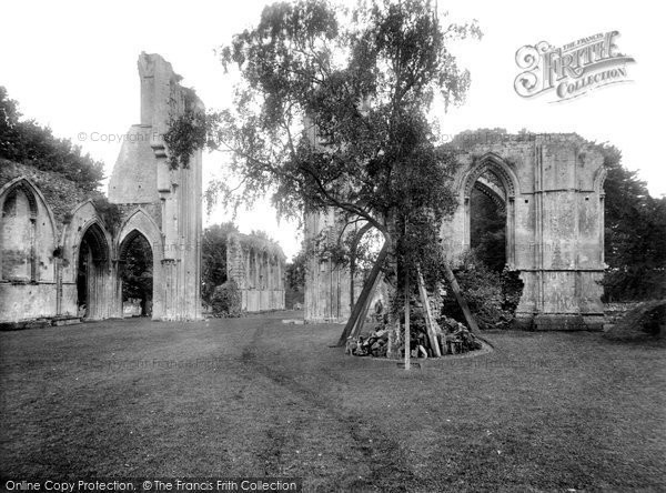 Photo of Glastonbury, The Abbey 1927